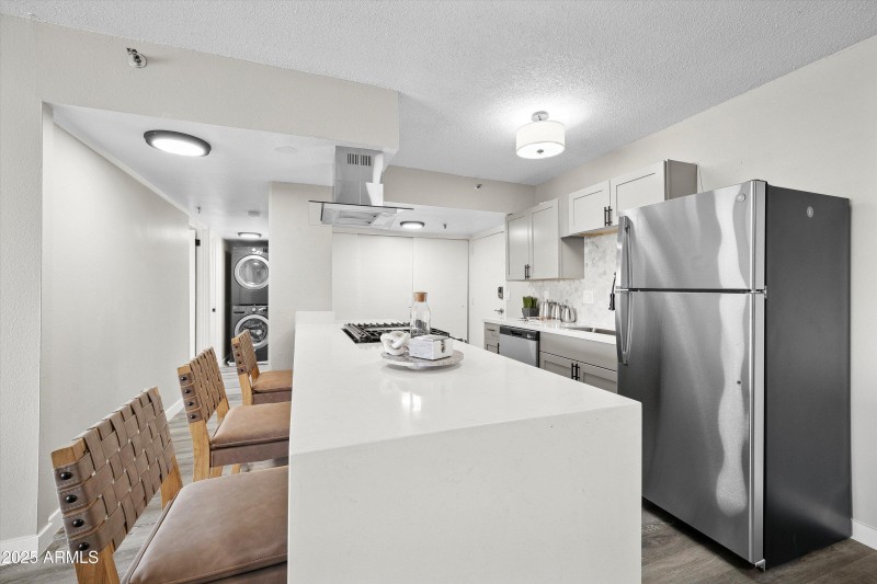 11-Kitchen