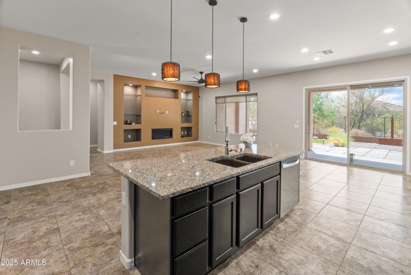 5649 E Desert Forest Trl-23