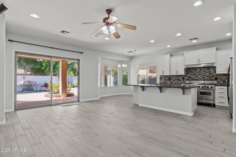 5231 w desert hollow dr-27