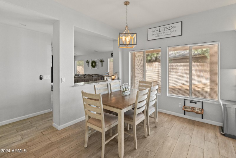 10226 N 93rd Dr-9