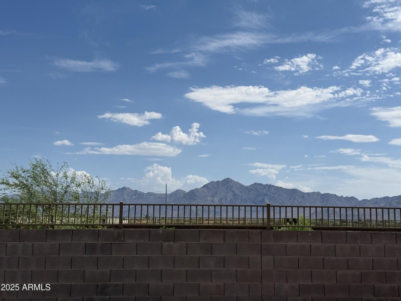 19.backyardview