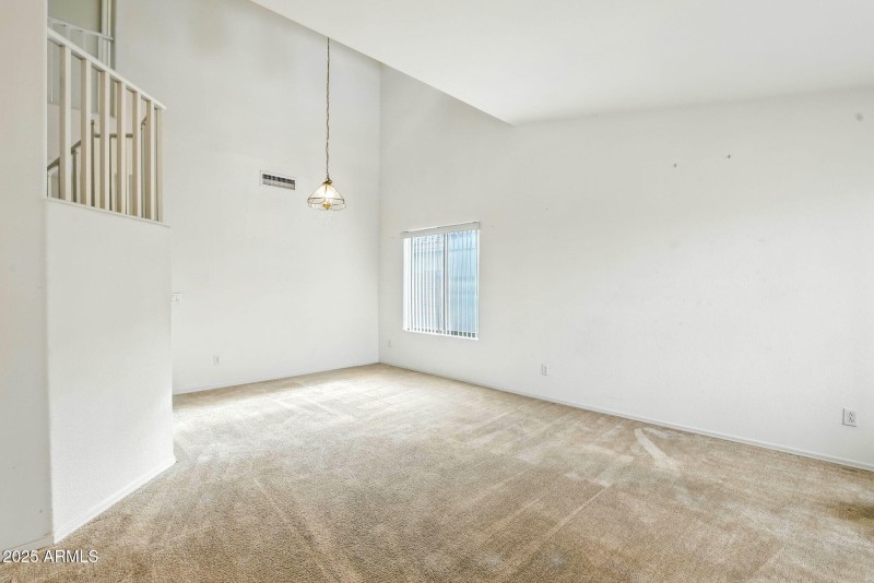 8-web-or-mls-13103_W_Fairmont_Ave_Litchf