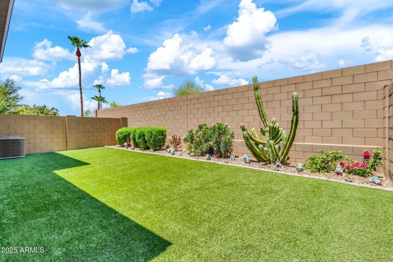 1255 N Arizona Ave 1252-41