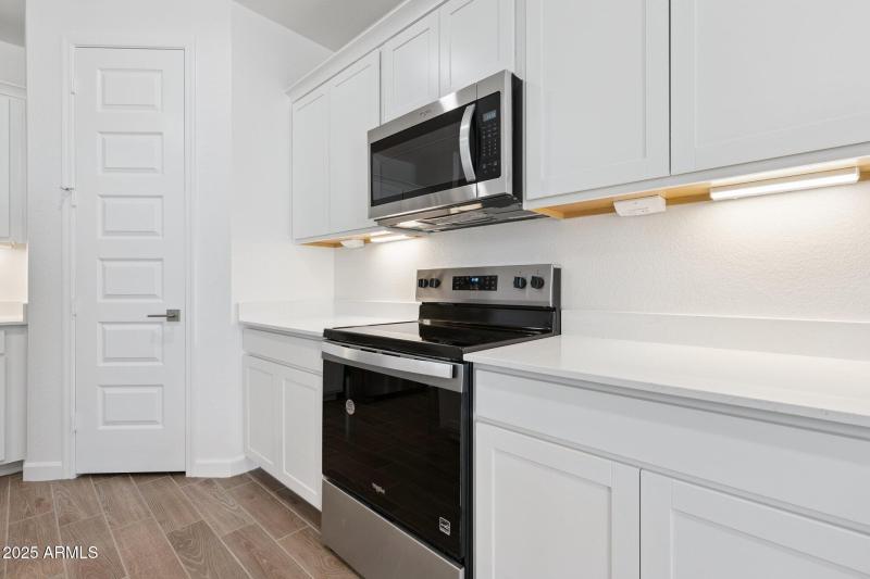 13-web-or-mls-17824-w-vogel-ave-lot-165-