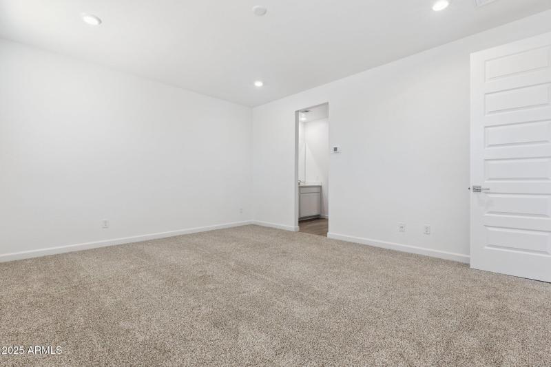 15-web-or-mls-17824-w-vogel-ave-lot-165-