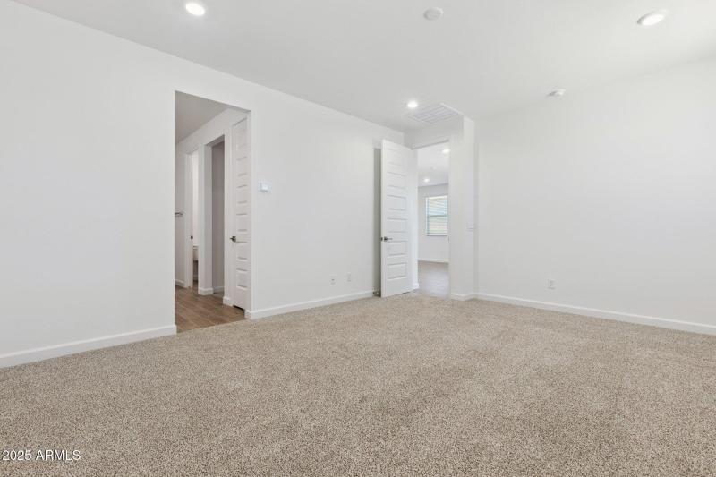 16-web-or-mls-17824-w-vogel-ave-lot-165-