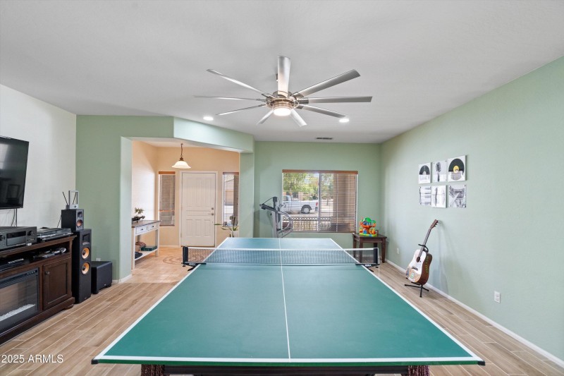 07-Living Room