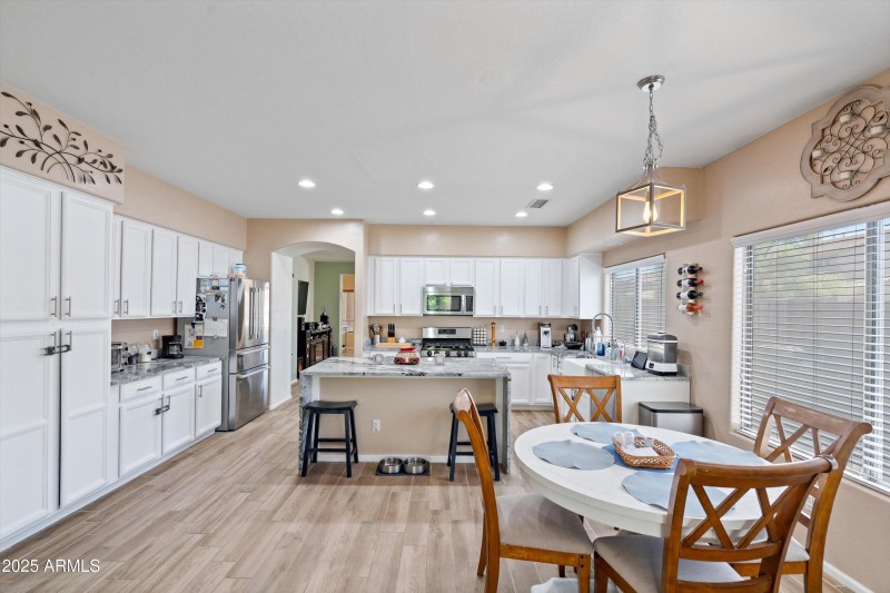 13-Kitchen