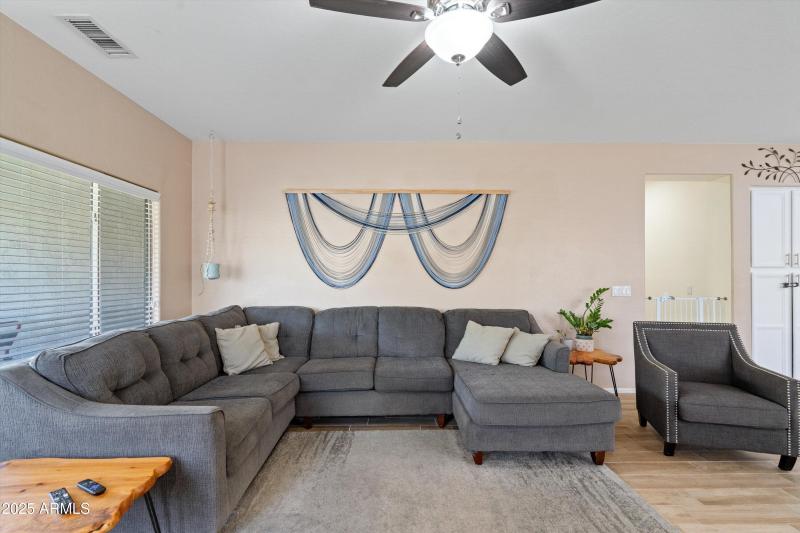23-Family Room