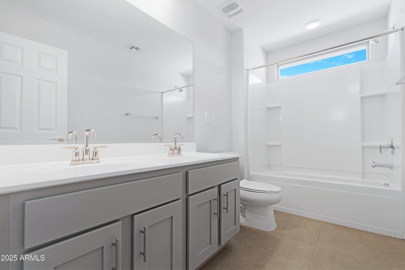 Upstairs Guest Bath