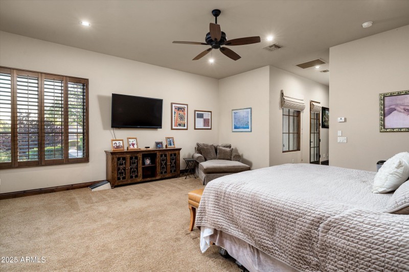 35-4610 E Meadowview Dr (35 of 73)