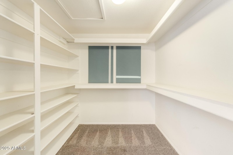 Main Mstr Closet