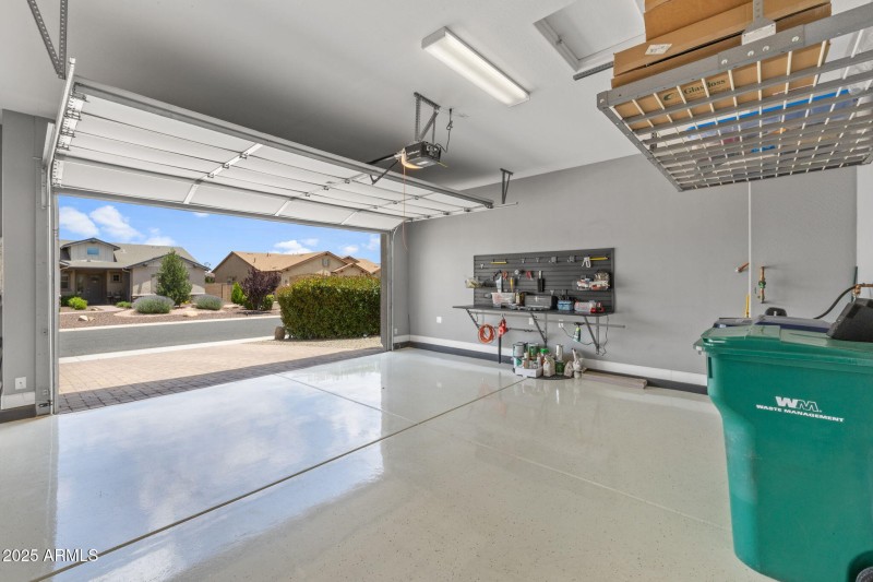 3 Car Garage