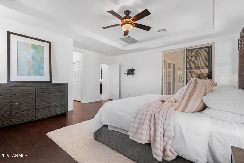 Master Bed 4