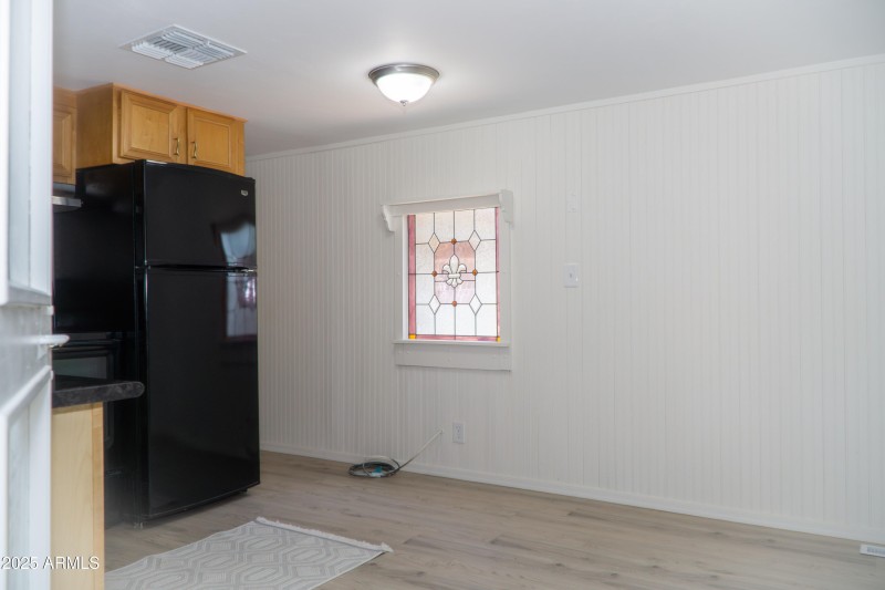 (14) Kitchen Entry