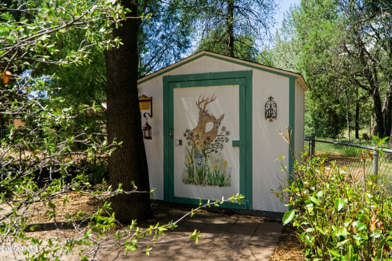 (57) Front Shed