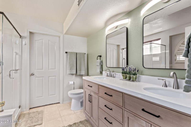 Main floor primary bathroom