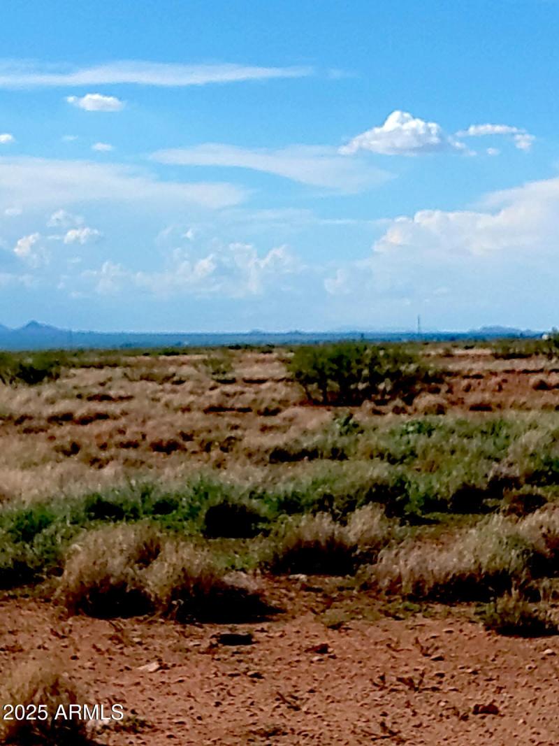 EE Ranch Rd 2 of 4 1