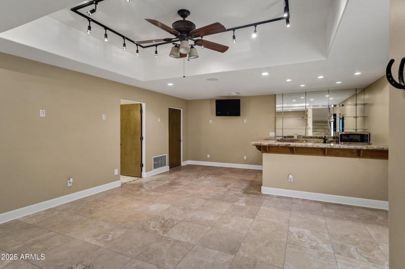 8540 E McDowell Rd unit 102-31