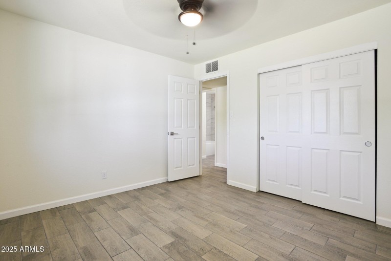 26-web-or-mls-3323-w-marshall-ave