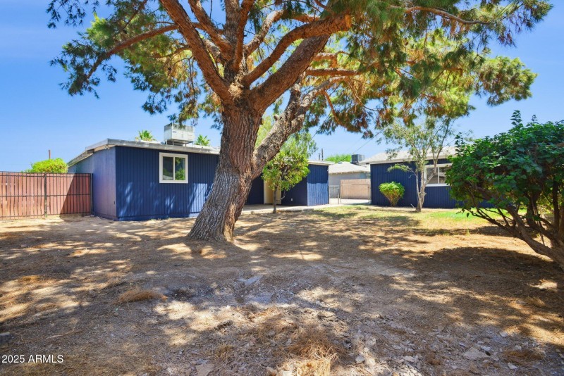 31-web-or-mls-3323-w-marshall-ave