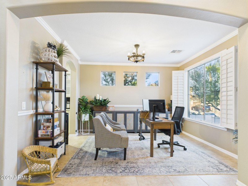 1-web-or-mls-CAM03379G0-PR0138-STILL001