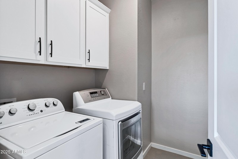 679 E Furness Dr Unit 101-29