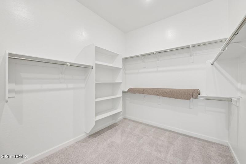 30-web-or-mls-E Twin Acres Dr-S0708-030