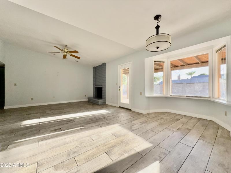 AE4EE6B8-8ED3-4ACE-A2A7-D1EB28E0B36D_1_2