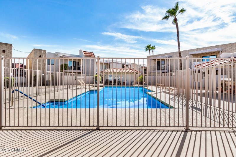 27 - Cave Creek