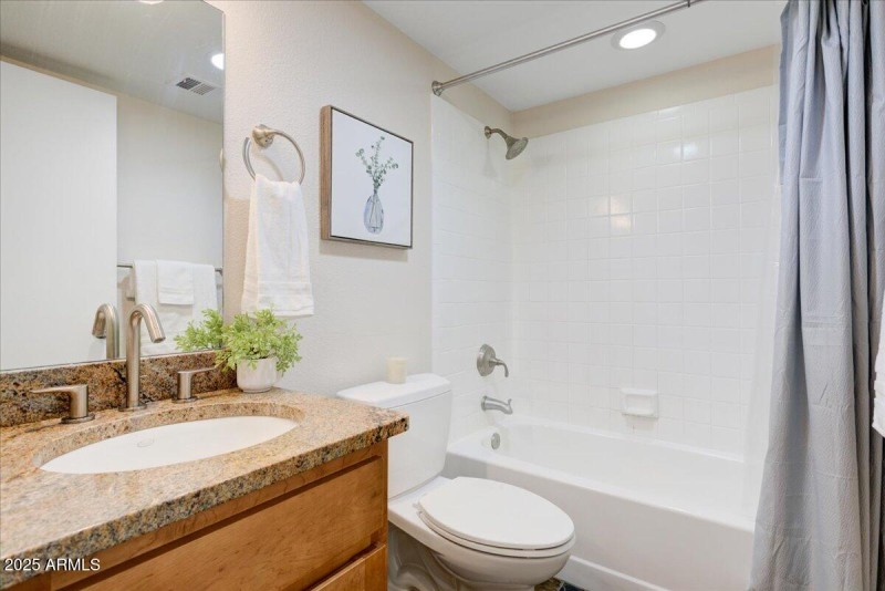 13-Bathroom 2