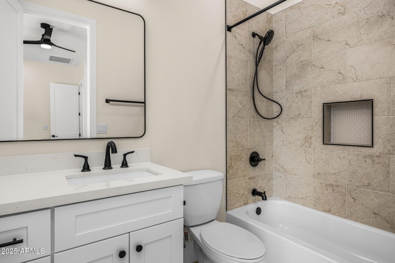 guest bathroom4