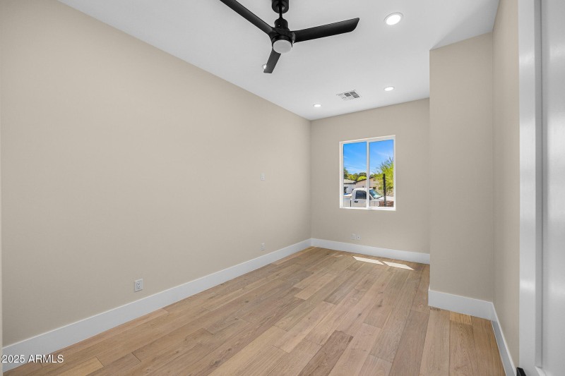 guest bedroom4