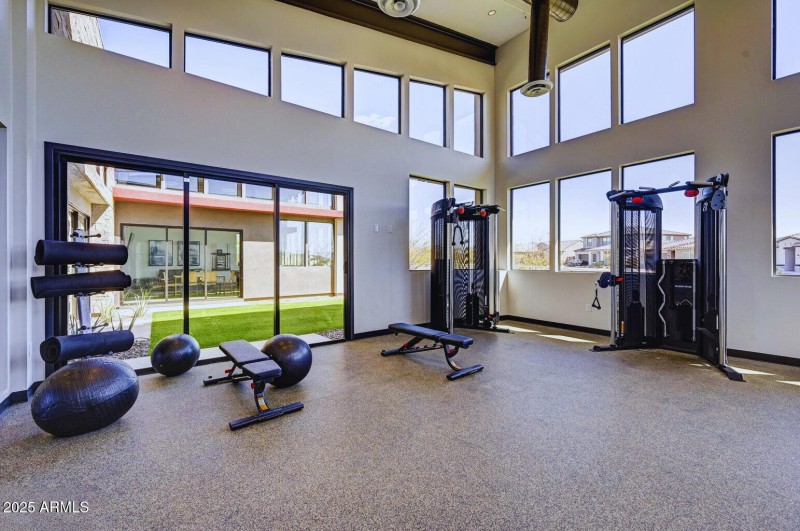 Club House Gym 2