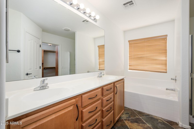 Dual Sinks