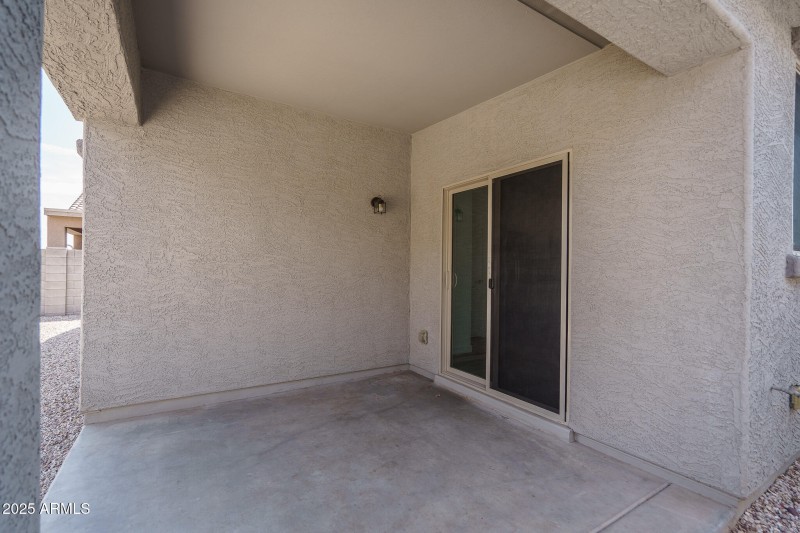 21) BACK PATIO