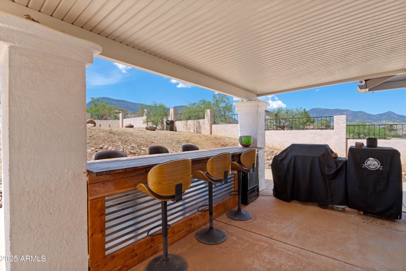 Outdoor Covered BBQ/Bar