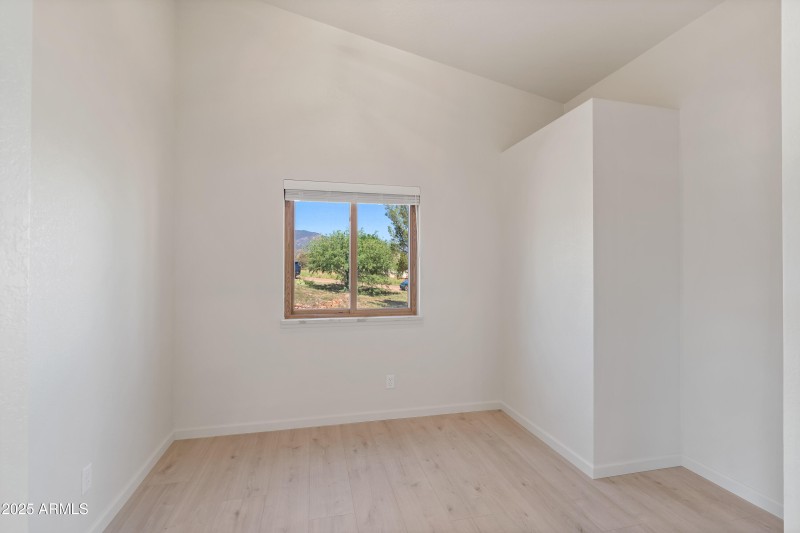 Office or Guest Bedroom 3