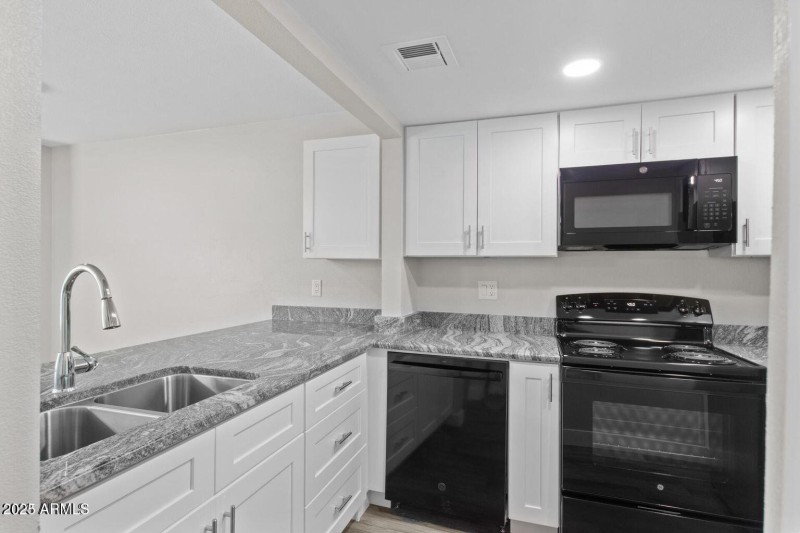 20230815210201951294000000-o