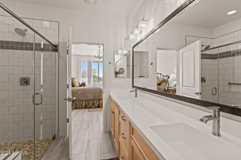 22-web-or-mls-DSC00547