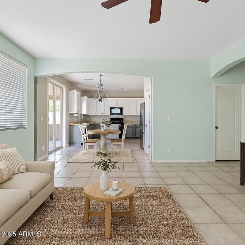 Virtual Stage living room