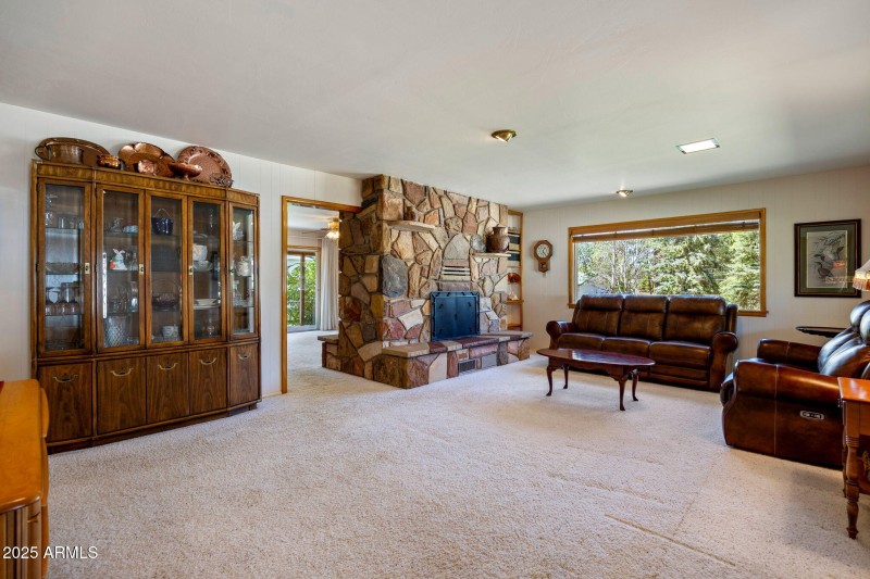 1635CherylLn-Pinetop-AZ-6
