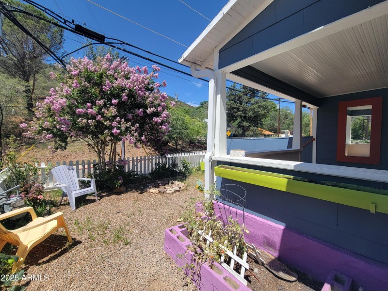 721 Tombstone Cyn