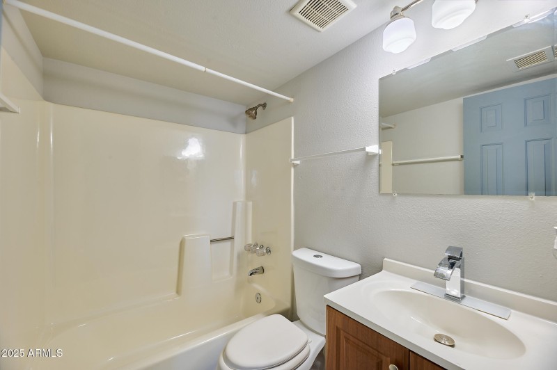 2nd bathroom