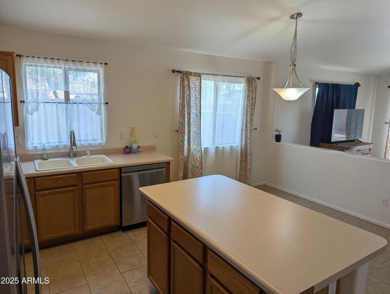 PXL_20250807_225427303