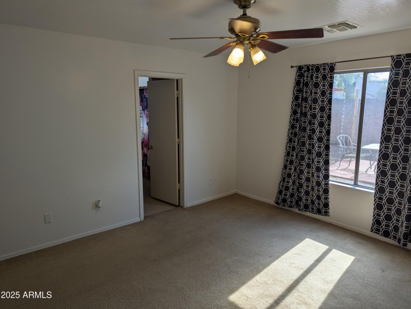 PXL_20250807_225939383