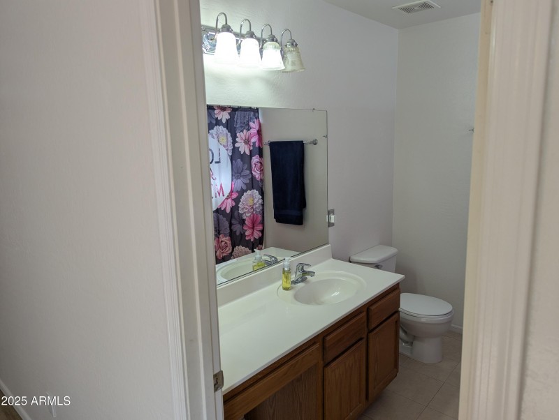 PXL_20250807_230015912