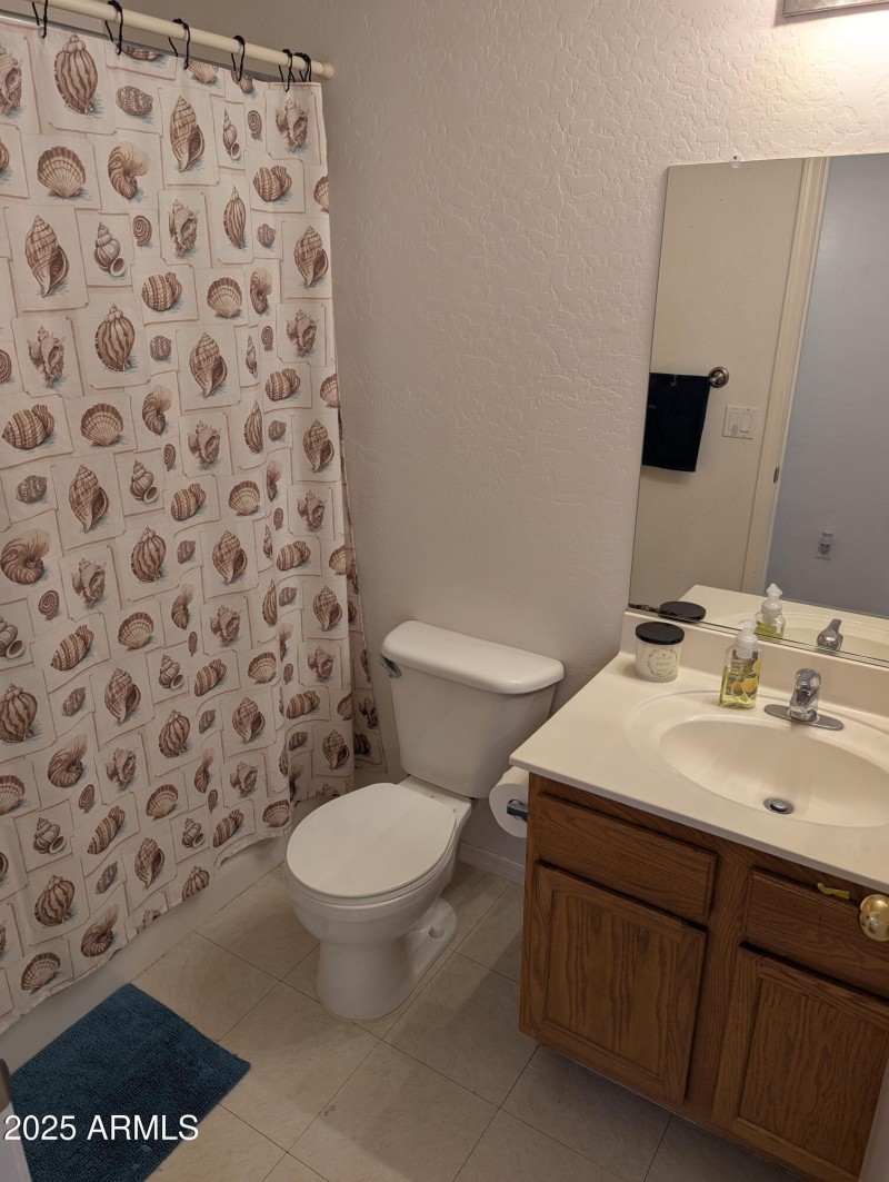 PXL_20250807_230310909