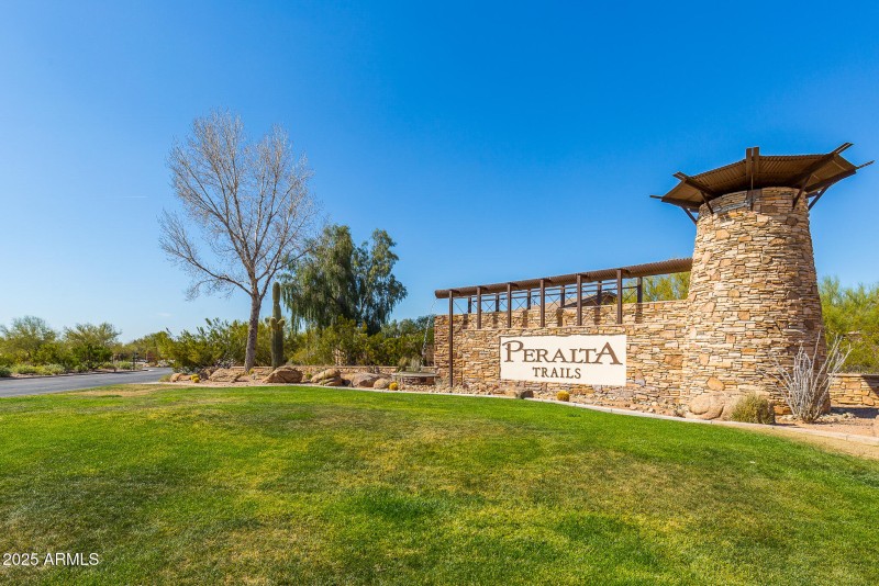 09 Peralta Trails