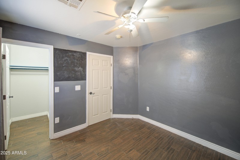 Bedroom 3-pic 2